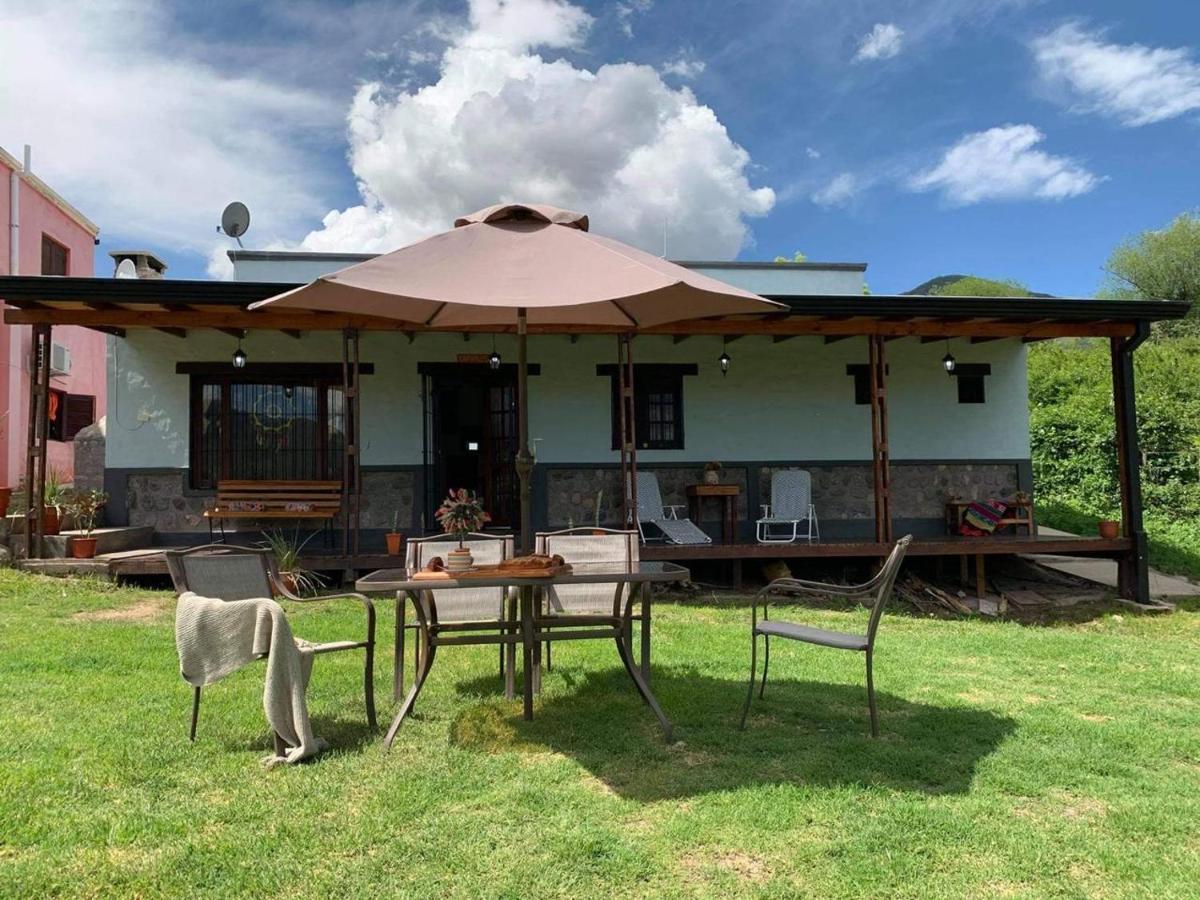 Hostal Isabella Tafi del Valle Exterior photo